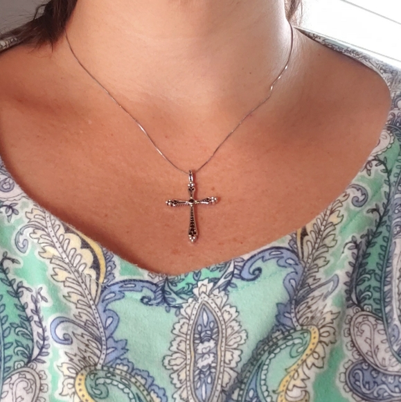 Sterling Silver Black Spinel Cross Pendant - Picture 8 of 8
